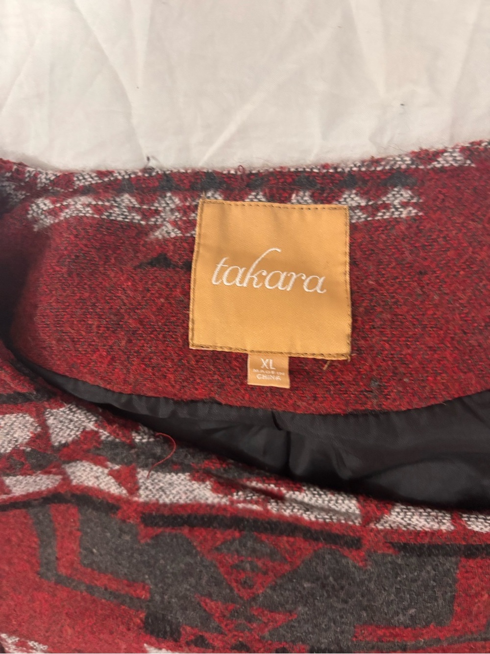 Takara Red Aztec-Pattern Zip-Front Blazer - Picture 2 of 6